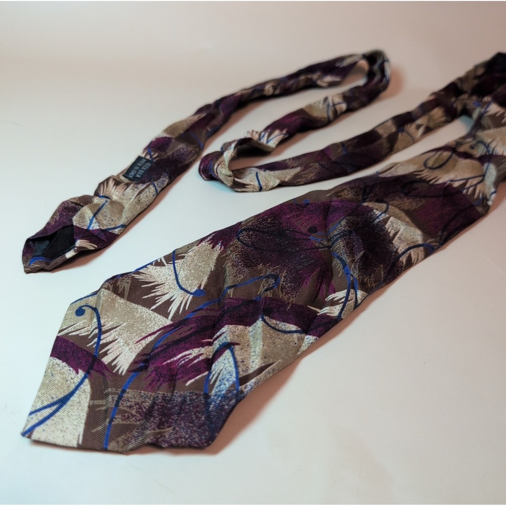 J.T. Beckett Men's Silk Necktie Vintage Abstract Tie 60"